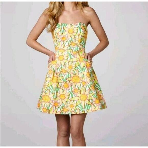 Lilly Pulitzer Wyatt Classic Dress Strapless Floral Fit And Flare Yellow Size 8 - Picture 1 of 12